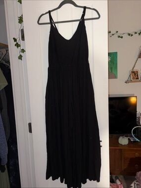 Women's Black Wide-Leg Jumpsuit with V-Neck